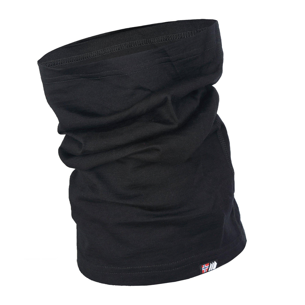 SKOGSTAD_237136_J_BLANK_SILDA_BLANK_JR_900